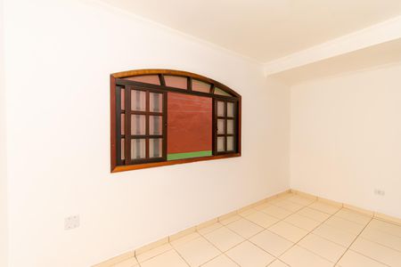 Quarto 1 de casa para alugar com 2 quartos, 80m² em Vila Tolstoi, São Paulo