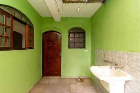 Casa para alugar com 80m², 2 quartos e 1 vagaÁrea de Serviço