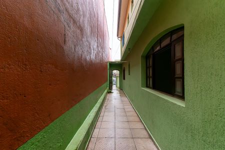 Casa para alugar com 80m², 2 quartos e 1 vagaQuintal