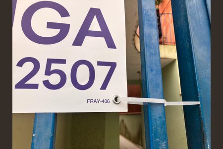 Casa para alugar com 80m², 2 quartos e 1 vagaPlaca instalada 