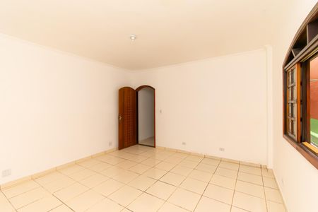 Quarto 2 de casa para alugar com 2 quartos, 80m² em Vila Tolstoi, São Paulo