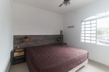 Quarto de casa para alugar com 1 quarto, 40m² em Cezar de Souza, Mogi das Cruzes