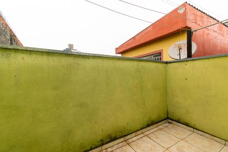 Varanda do Quarto 1 de casa para alugar com 2 quartos, 70m² em Vila Tolstoi, São Paulo