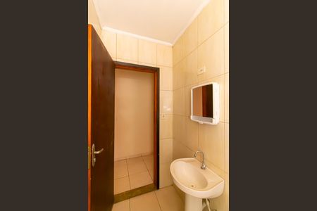 Casa para alugar com 70m², 2 quartos e sem vagaBanheiro