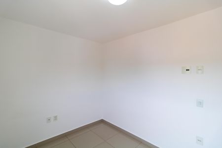 Apartamento à venda com 69m², 3 quartos e 1 vaga Apartamento à venda com 69m², 3 quartos e 1 vagaQuarto 02