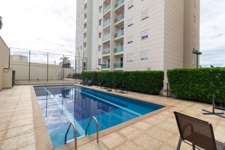Apartamento à venda com 69m², 3 quartos e 1 vaga Apartamento à venda com 69m², 3 quartos e 1 vagaÁrea comum - Piscina