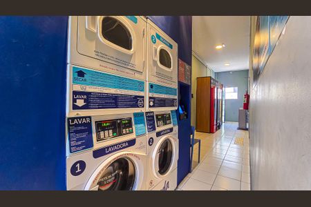 Apartamento à venda com 55m², 2 quartos e sem vaga Apartamento à venda com 55m², 2 quartos e sem vagaLavanderia