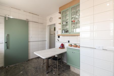 Apartamento à venda com 147m², 3 quartos e 3 vagasCozinha 