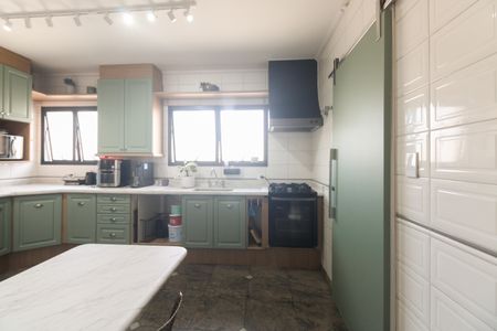 Apartamento à venda com 147m², 3 quartos e 3 vagasCozinha 