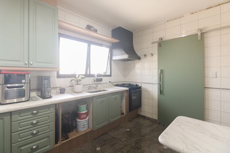 Apartamento à venda com 147m², 3 quartos e 3 vagasCozinha 