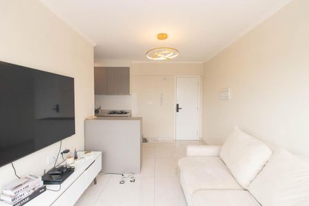 Sala de apartamento à venda com 2 quartos, 43m² em Vila Santa Terezinha (zona Norte), São Paulo