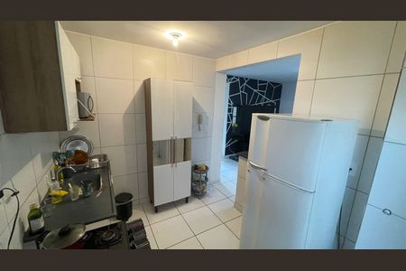 Apartamento para alugar com 64m², 2 quartos e 1 vagaCozinha