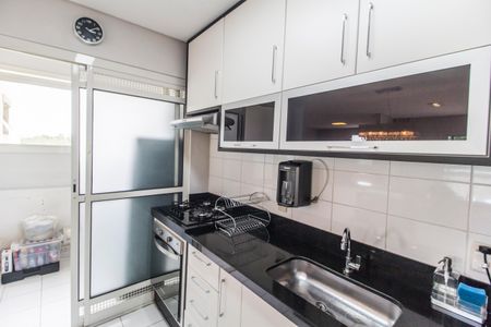 Apartamento à venda com 82m², 2 quartos e 2 vagas Apartamento à venda com 82m², 2 quartos e 2 vagasCozinha