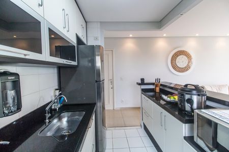 Apartamento à venda com 82m², 2 quartos e 2 vagas Apartamento à venda com 82m², 2 quartos e 2 vagasCozinha