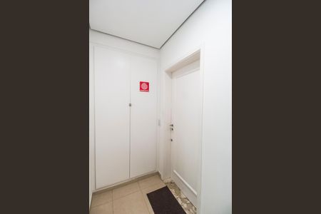 Apartamento à venda com 82m², 2 quartos e 2 vagas Apartamento à venda com 82m², 2 quartos e 2 vagasEntrada