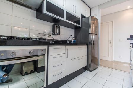 Apartamento à venda com 82m², 2 quartos e 2 vagas Apartamento à venda com 82m², 2 quartos e 2 vagasCozinha