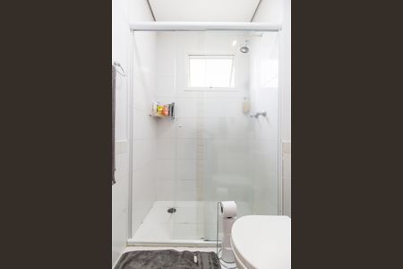 Apartamento à venda com 82m², 2 quartos e 2 vagas Apartamento à venda com 82m², 2 quartos e 2 vagasBanheiro da Suíte