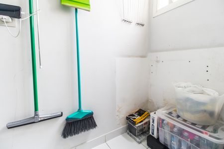 Apartamento à venda com 82m², 2 quartos e 2 vagas Apartamento à venda com 82m², 2 quartos e 2 vagasÁrea de Serviço