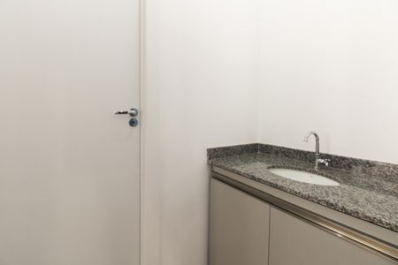 Apartamento para alugar com 38m², 2 quartos e sem vagaBanheiro 