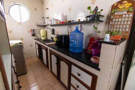 Casa à venda com 124m², 3 quartos e 1 vaga Casa à venda com 124m², 3 quartos e 1 vagaCozinha