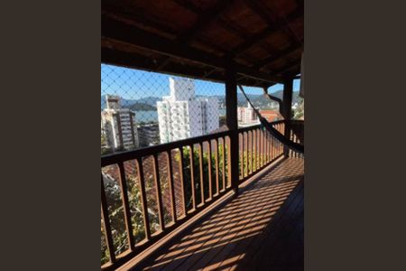 Casa para alugar com 4 quartos, 220m² em Agronômica, Florianópolis