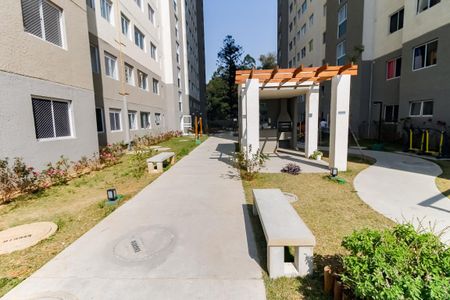 Apartamento para alugar com 48m², 2 quartos e sem vagaÁrea comum - Churrasqueira