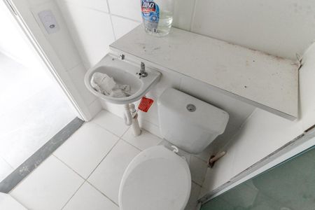 Apartamento para alugar com 48m², 2 quartos e sem vagaBanheiro