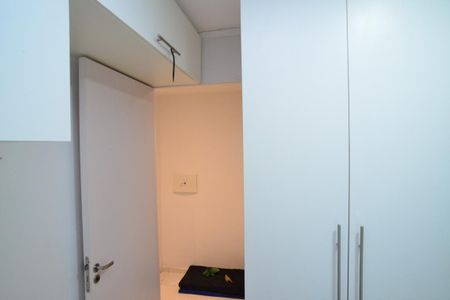 Quarto 1 de apartamento para alugar com 2 quartos, 63m² em Itanhangá, Rio de Janeiro