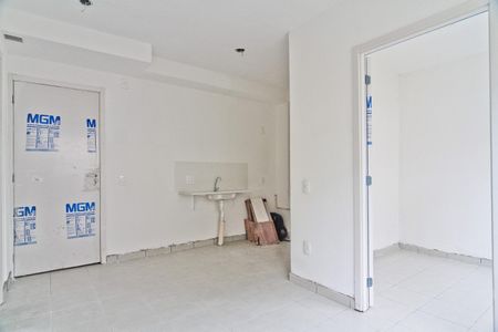 Apartamento à venda com 34m², 2 quartos e sem vaga Apartamento à venda com 34m², 2 quartos e sem vagaSala