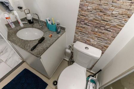Banheiro de apartamento para alugar com 1 quarto, 38m² em Vila Andrade, São Paulo