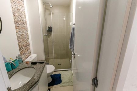 Banheiro de apartamento para alugar com 1 quarto, 38m² em Vila Andrade, São Paulo
