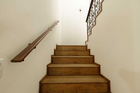 Sala de casa à venda com 5 quartos, 237m² em Rio Branco, Porto Alegre