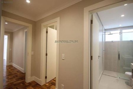 Apartamento à venda com 3 quartos, 211m² em Centro Histórico de, São Paulo