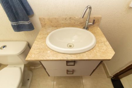 Casa à venda com 145m², 3 quartos e 2 vagasLavabo