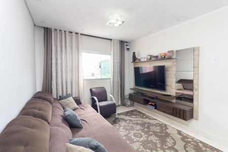 Sala de casa à venda com 3 quartos, 130m² em Vila Carmosina, São Paulo