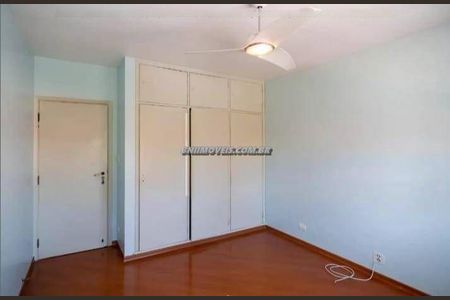 Casa à venda com 4 quartos, 300m² em Vila Cordeiro, São Paulo