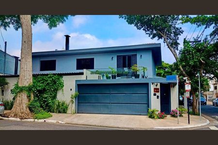 Casa à venda com 250m², 4 quartos e 3 vagas