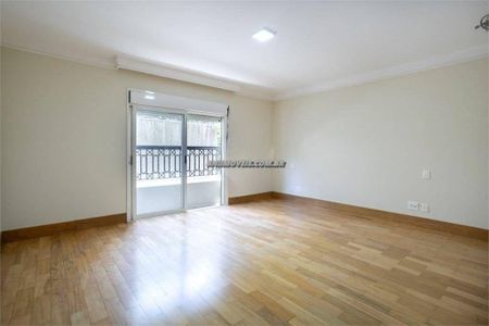 Apartamento à venda com 3 quartos, 315m² em Alto de Pinheiros, São Paulo