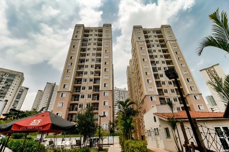 Apartamento para alugar com 65m², 2 quartos e 1 vagaFachada do Prédio