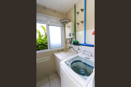 Apartamento para alugar com 65m², 2 quartos e 1 vagaÁrea de Serviço