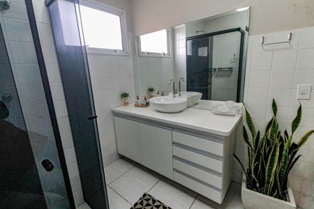 Apartamento para alugar com 65m², 2 quartos e 1 vagaBanheiro