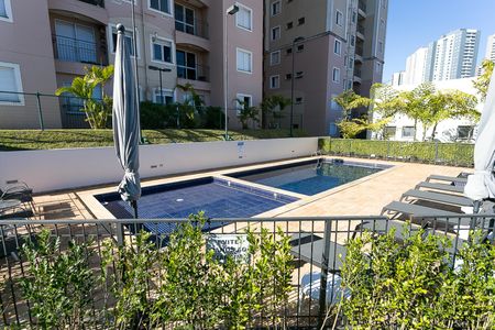 Apartamento para alugar com 65m², 2 quartos e 1 vagaÁrea comum - Piscina