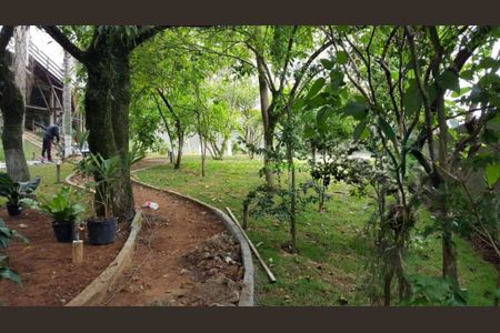 Casa à venda com 430m², 4 quartos e 6 vagas