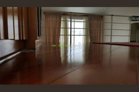 Casa à venda com 4 quartos, 430m² em Brooklin, São Paulo