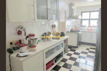 Apartamento à venda com 192m², 3 quartos e 3 vagas