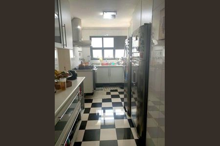 Apartamento à venda com 192m², 3 quartos e 3 vagas