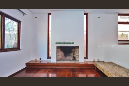 Casa à venda com 4 quartos, 585m² em Alto de Pinheiros, São Paulo