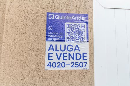 Casa à venda com 460m², 4 quartos e 4 vagasVista da Rua