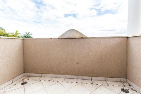 Casa à venda com 460m², 4 quartos e 4 vagasVaranda