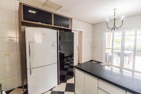 Casa à venda com 460m², 4 quartos e 4 vagasCozinha